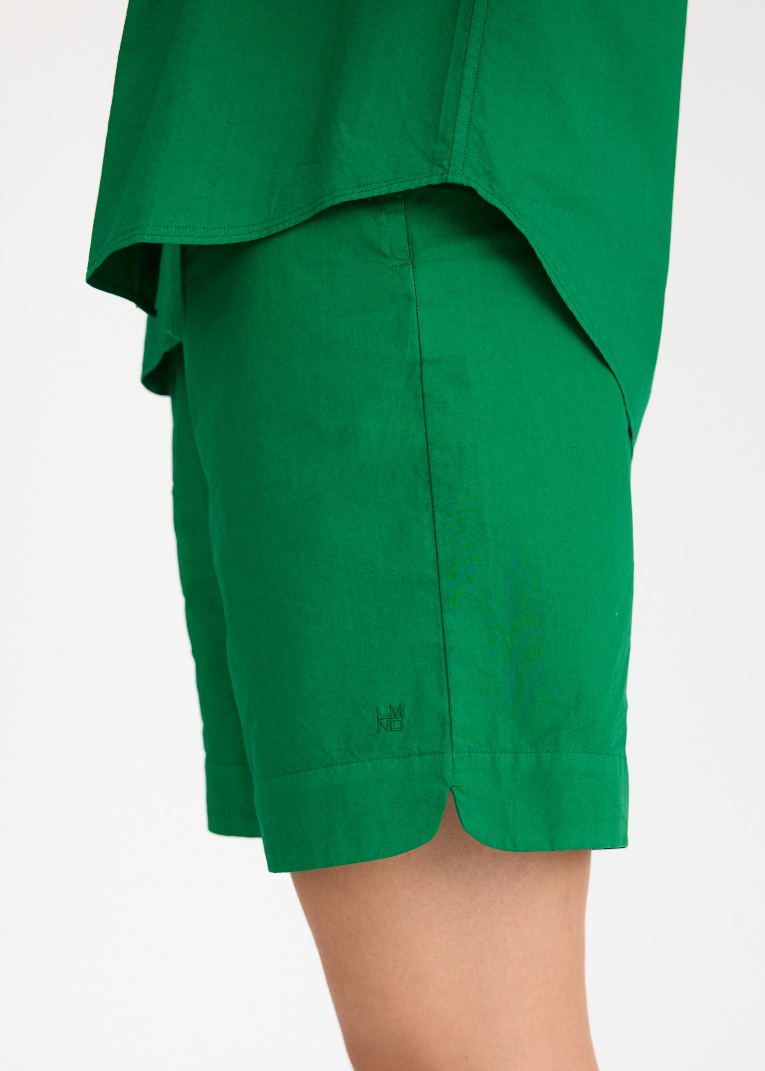 Chiara Mid Length Shorts Green Hills
