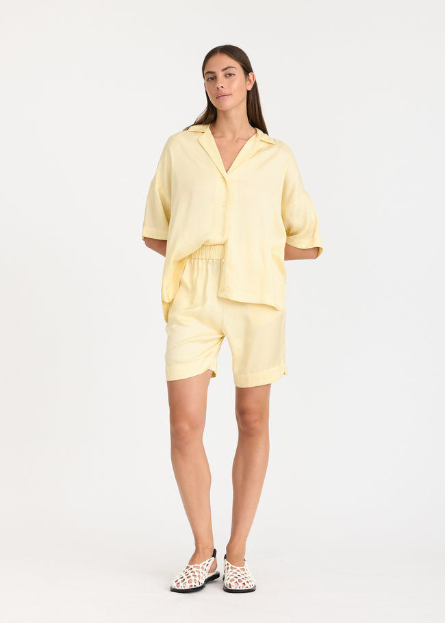 Chiara Mid Length Shorts - Viscose Limoncello