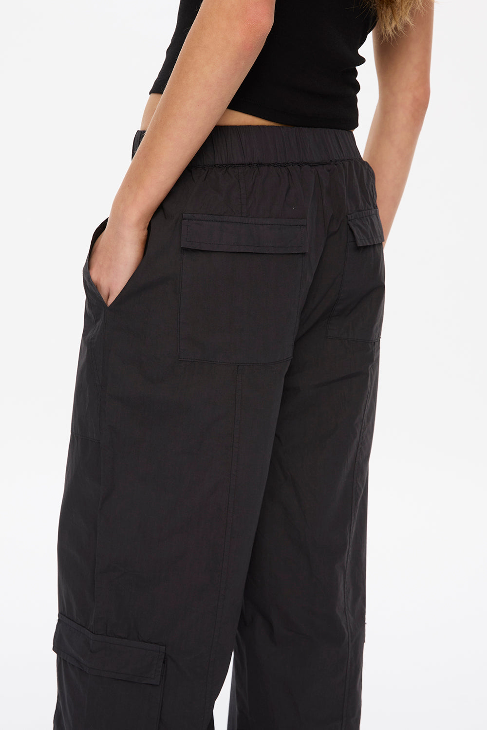 Chiara - Cargo Relaxed Pants - Black