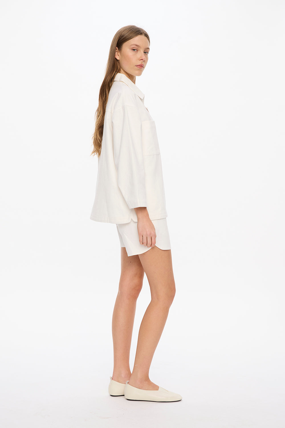 Carla - Twill Shorts - White