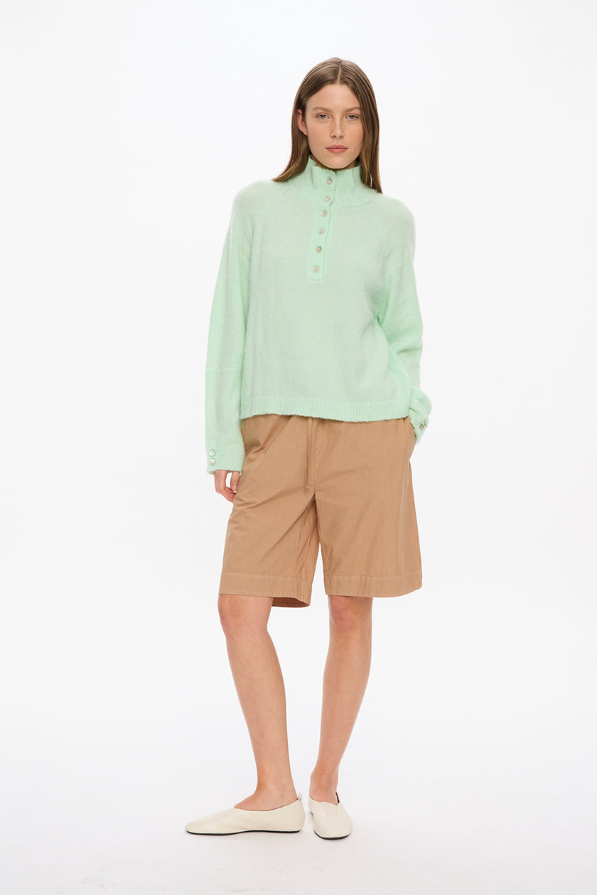 Raglan Knit with Buttons - Mint